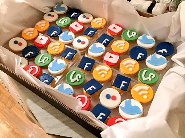 Social Media Cupcakes